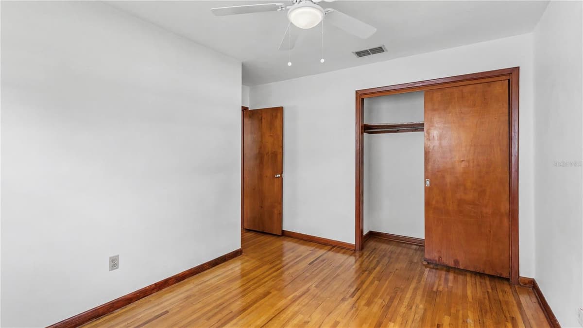 519 FLAMINGO DRIVE — photo 33 of 48