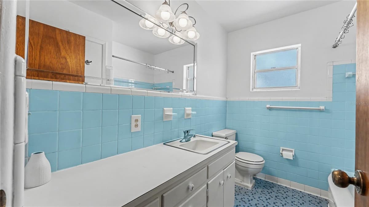 519 FLAMINGO DRIVE — photo 24 of 48