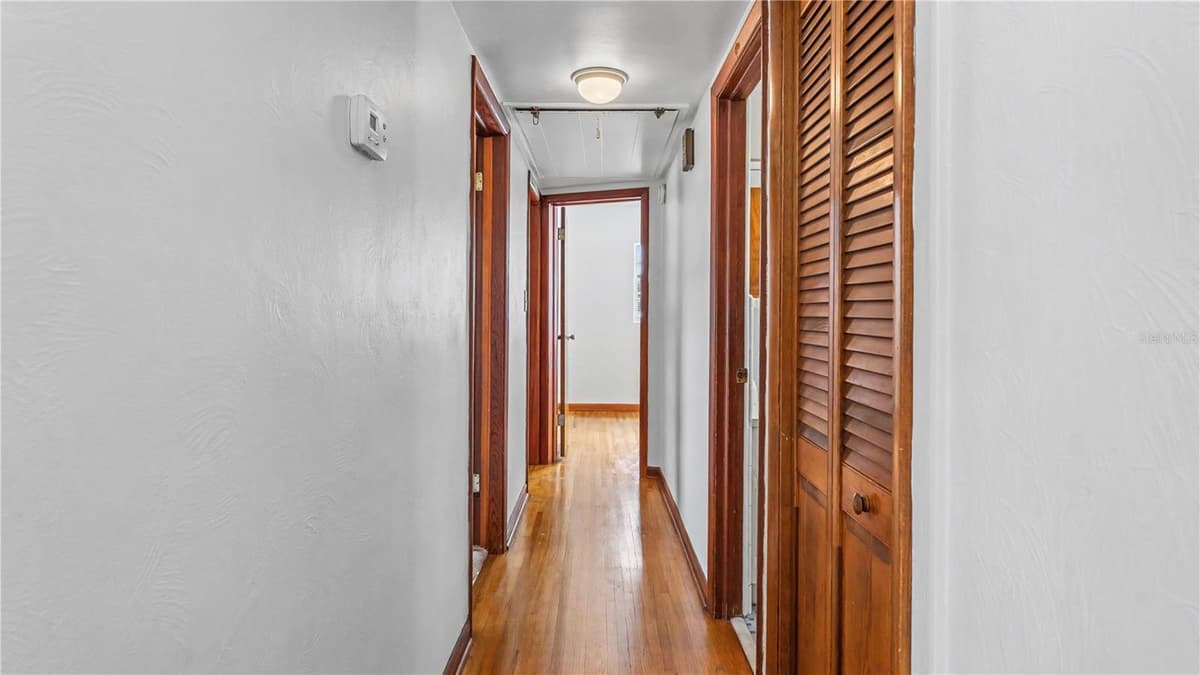 519 FLAMINGO DRIVE — photo 23 of 48