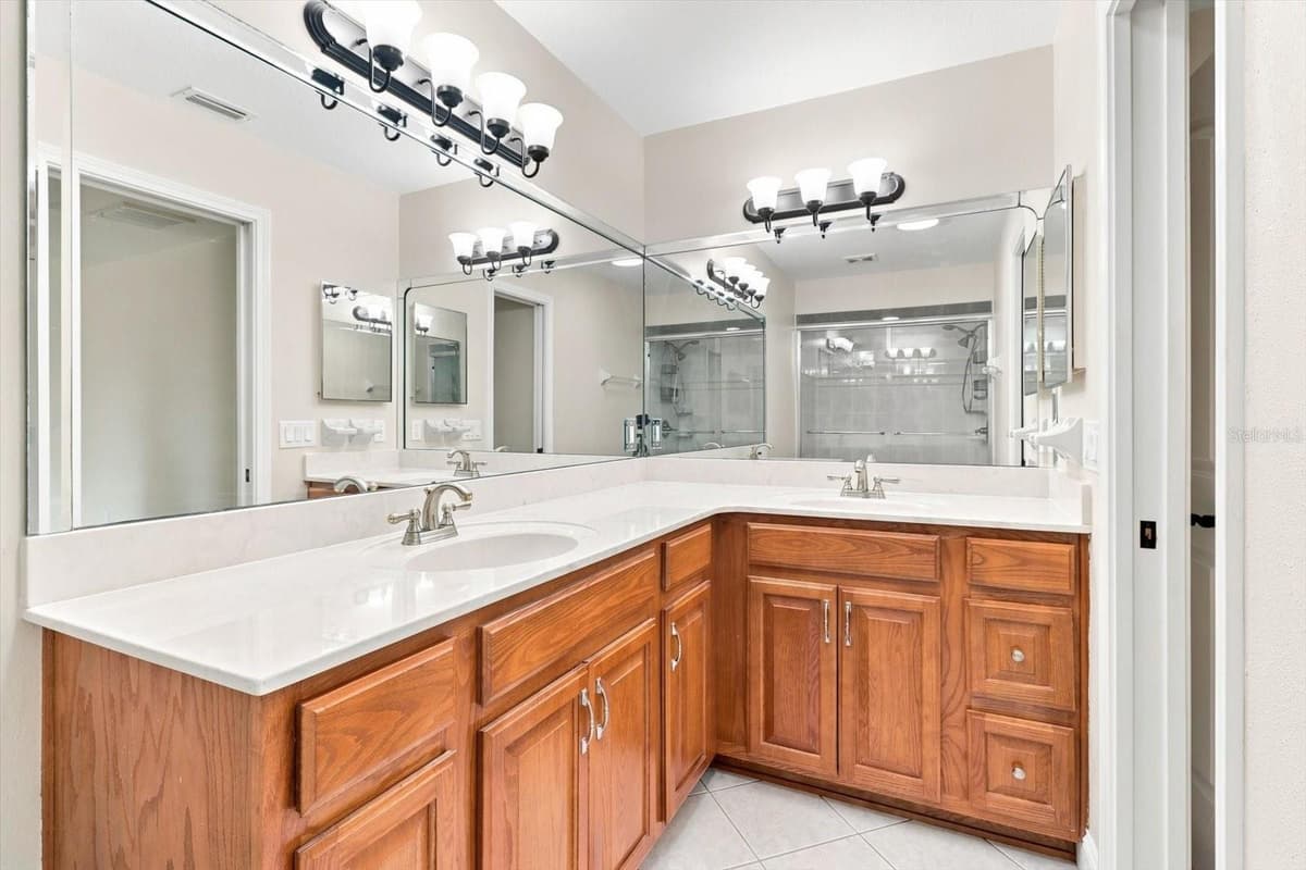 220 KINGS BAY DRIVE — photo 28 of 53