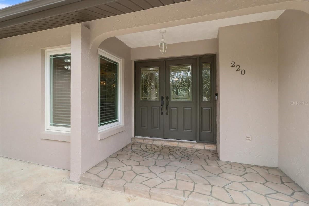 220 KINGS BAY DRIVE — photo 6 of 53