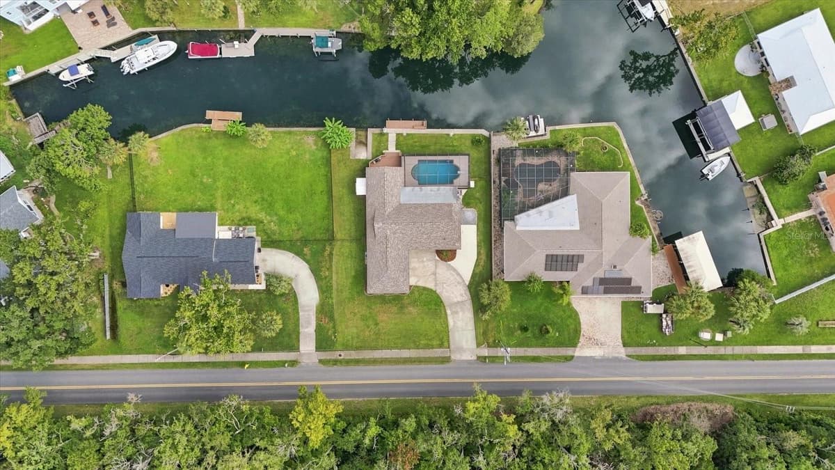 220 KINGS BAY DRIVE — photo 50 of 53