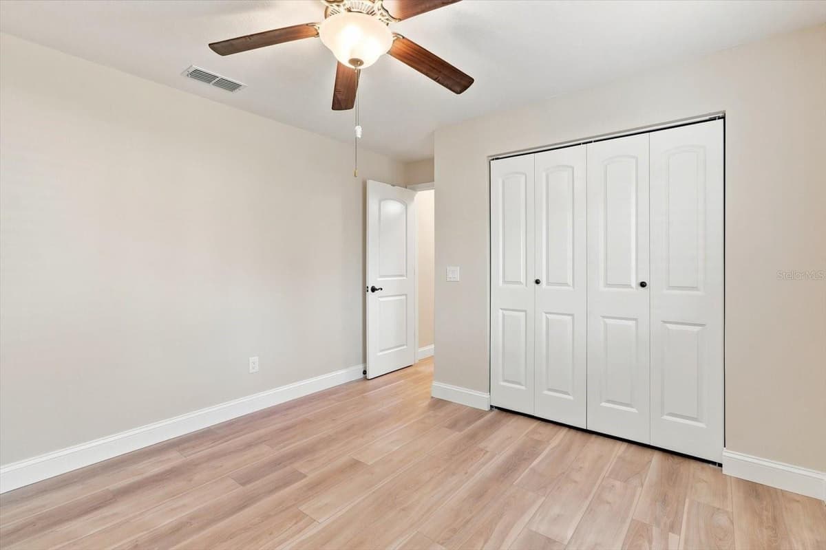 220 KINGS BAY DRIVE — photo 34 of 53