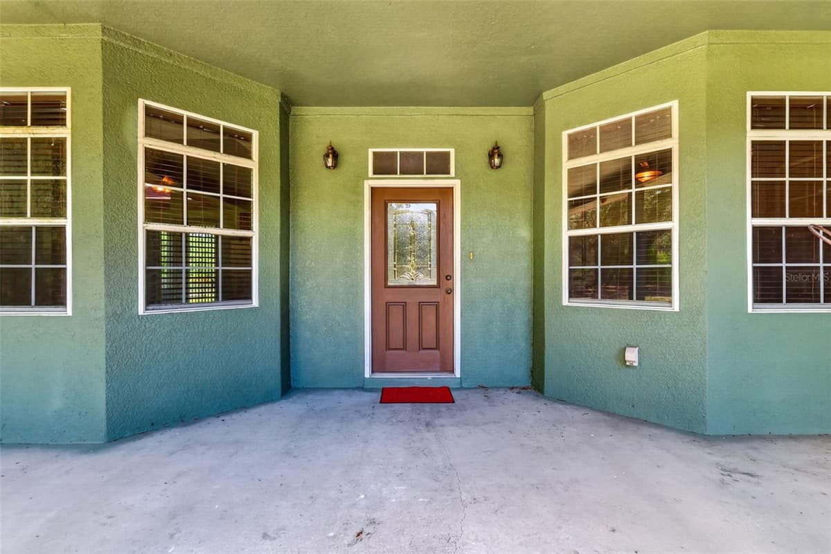 4617 ROUND LAKE ROAD — photo 5 of 62