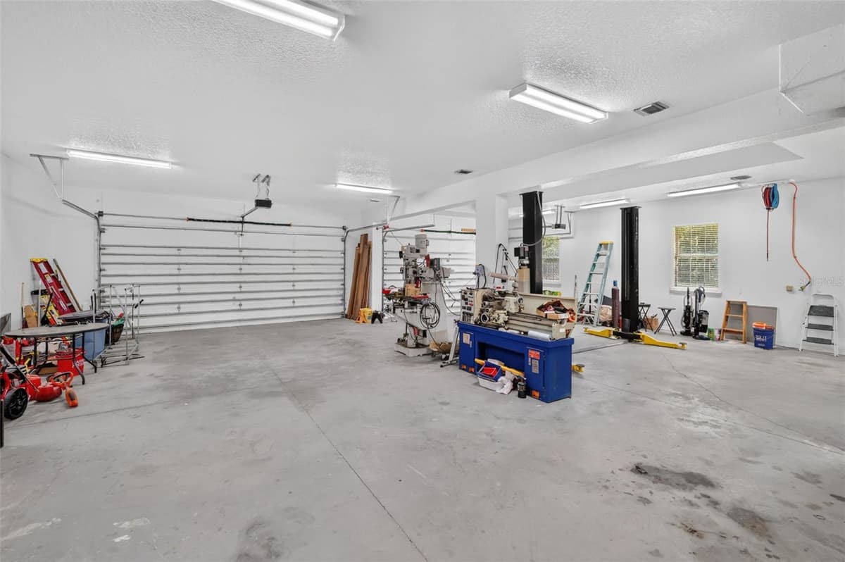 4617 ROUND LAKE ROAD — photo 49 of 62