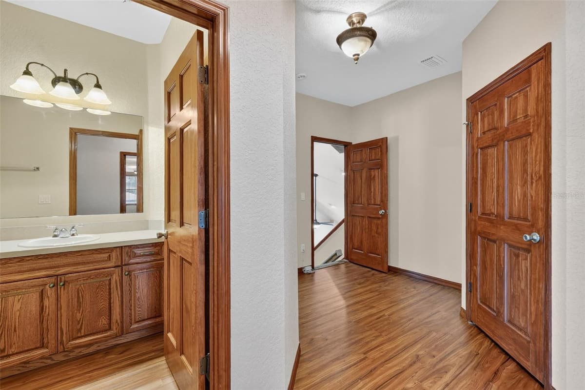 4617 ROUND LAKE ROAD — photo 36 of 62