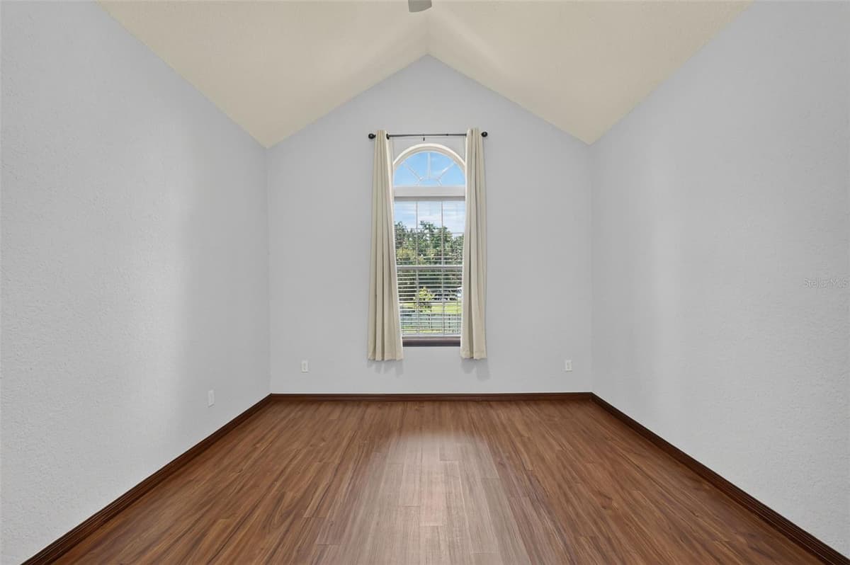 4617 ROUND LAKE ROAD — photo 34 of 62