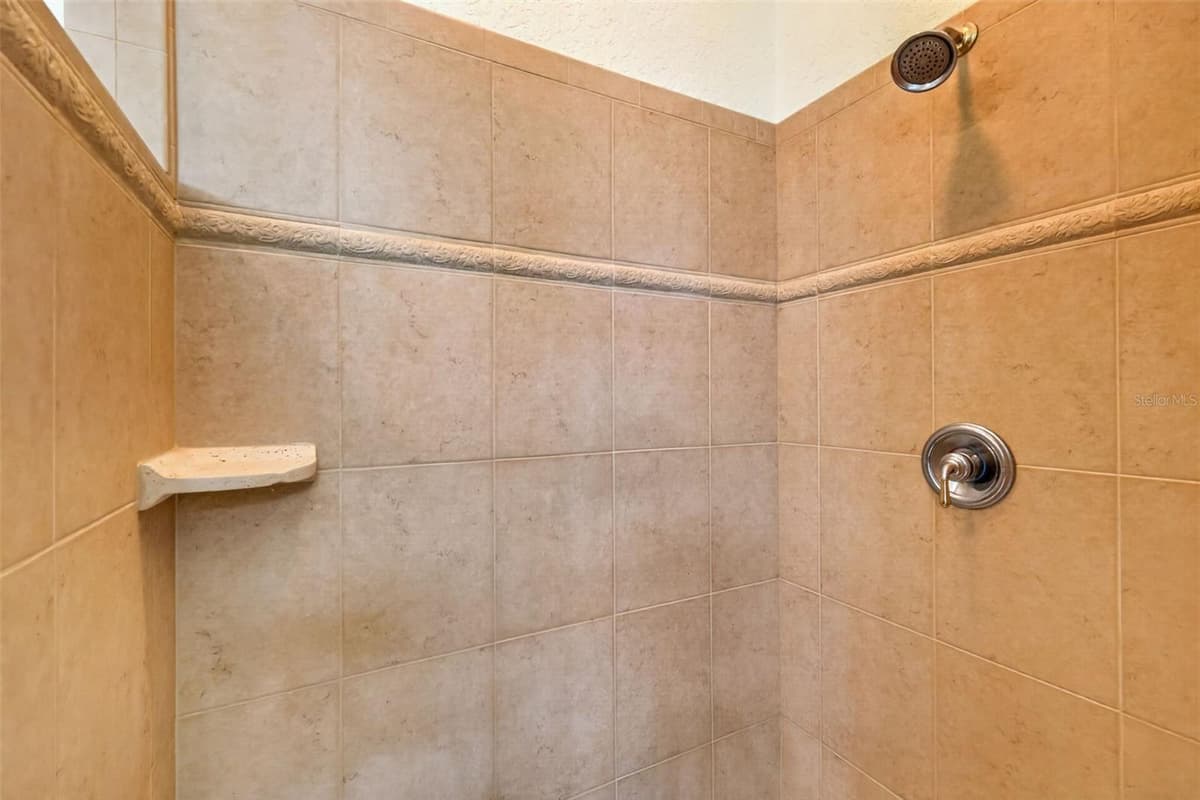 4617 ROUND LAKE ROAD — photo 38 of 62