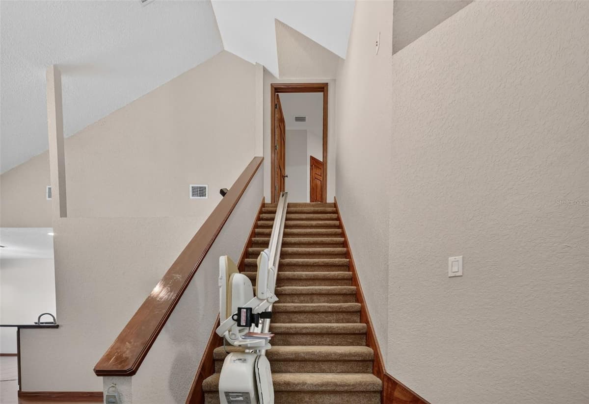 4617 ROUND LAKE ROAD — photo 32 of 62