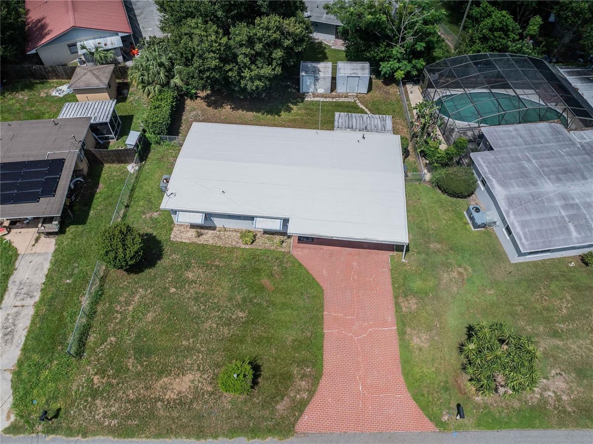 2608 TRINITY CIRCLE — photo 4 of 31