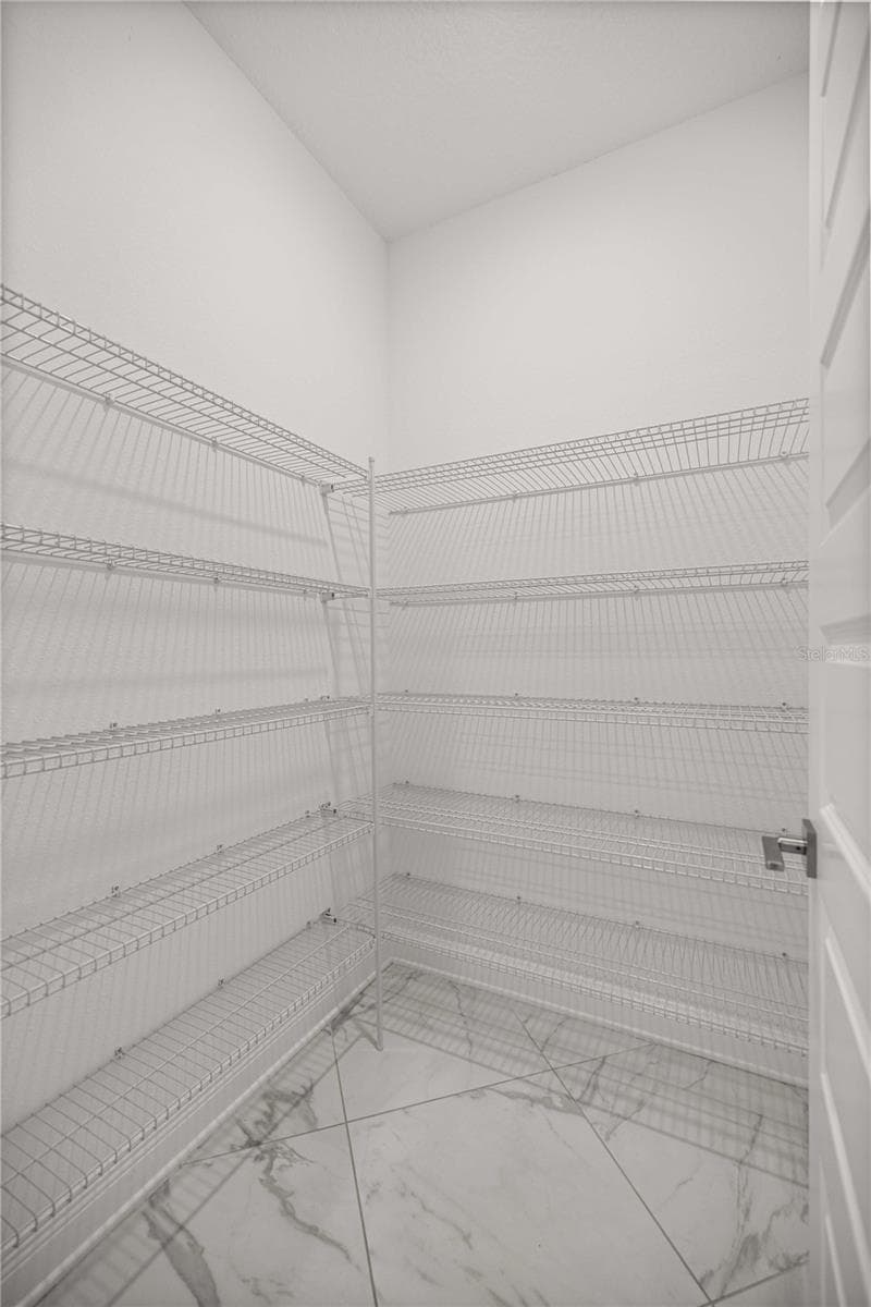 8418 93RD CIRCLE — photo 14 of 39