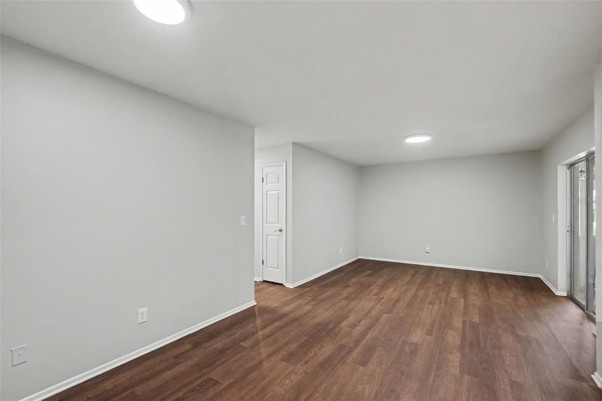 3410 50TH STREET — photo 19 of 26