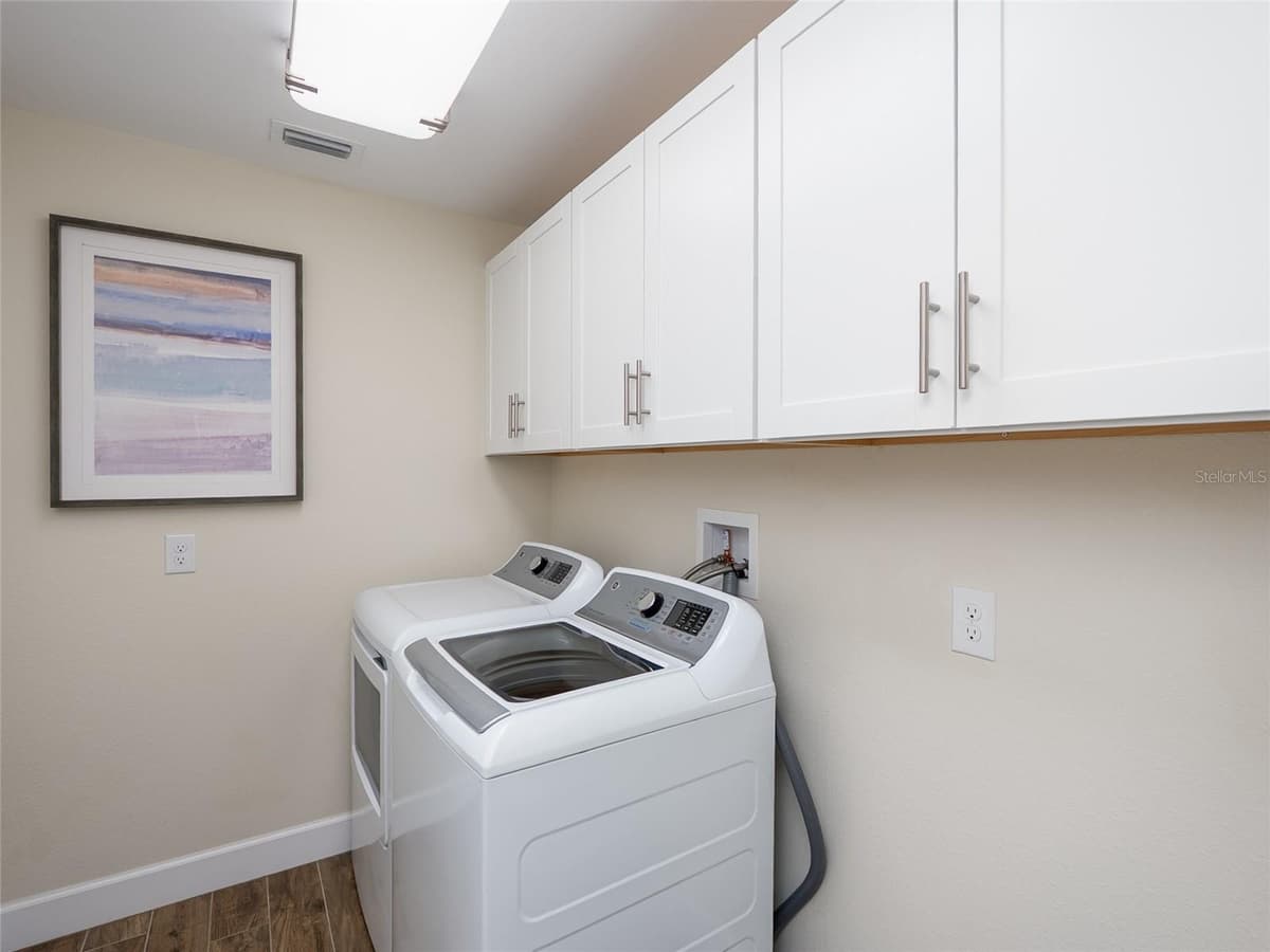 8610 QUINN COURT — photo 21 of 50