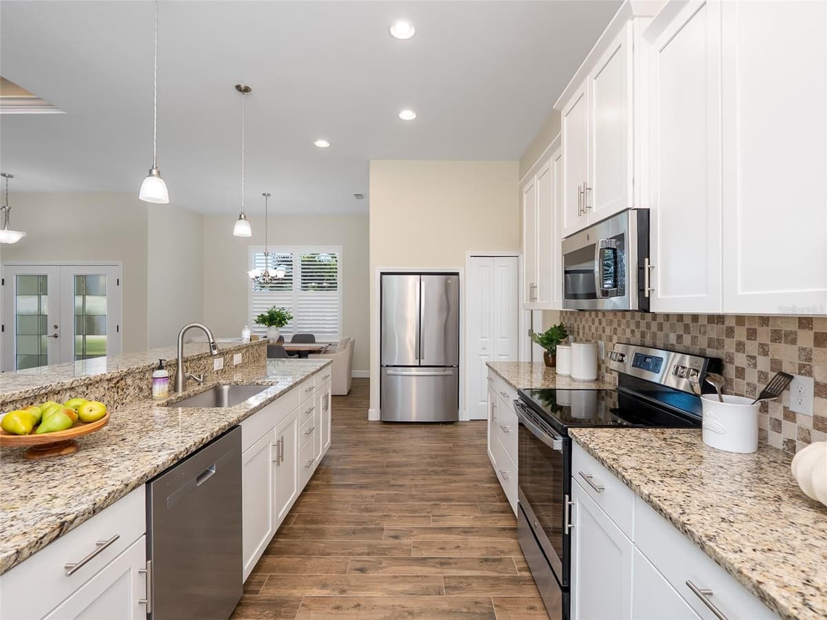 8610 QUINN COURT — photo 18 of 50