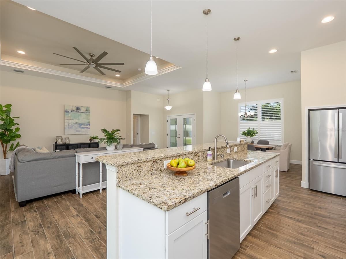 8610 QUINN COURT — photo 19 of 50