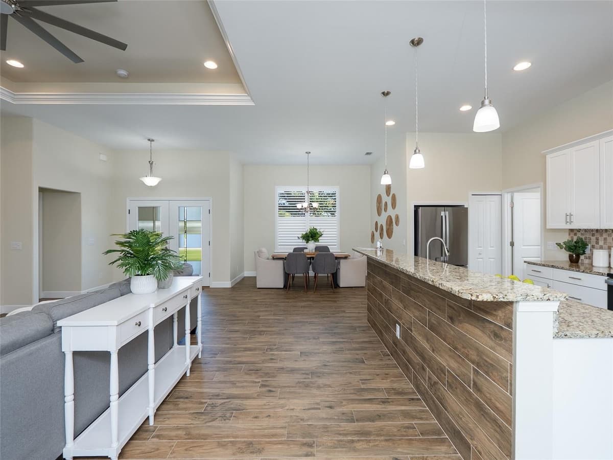 8610 QUINN COURT — photo 10 of 50
