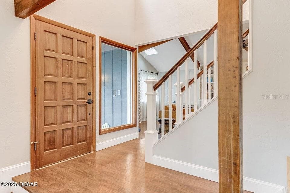 28 BAYMEADOW COURT — photo 3 of 31
