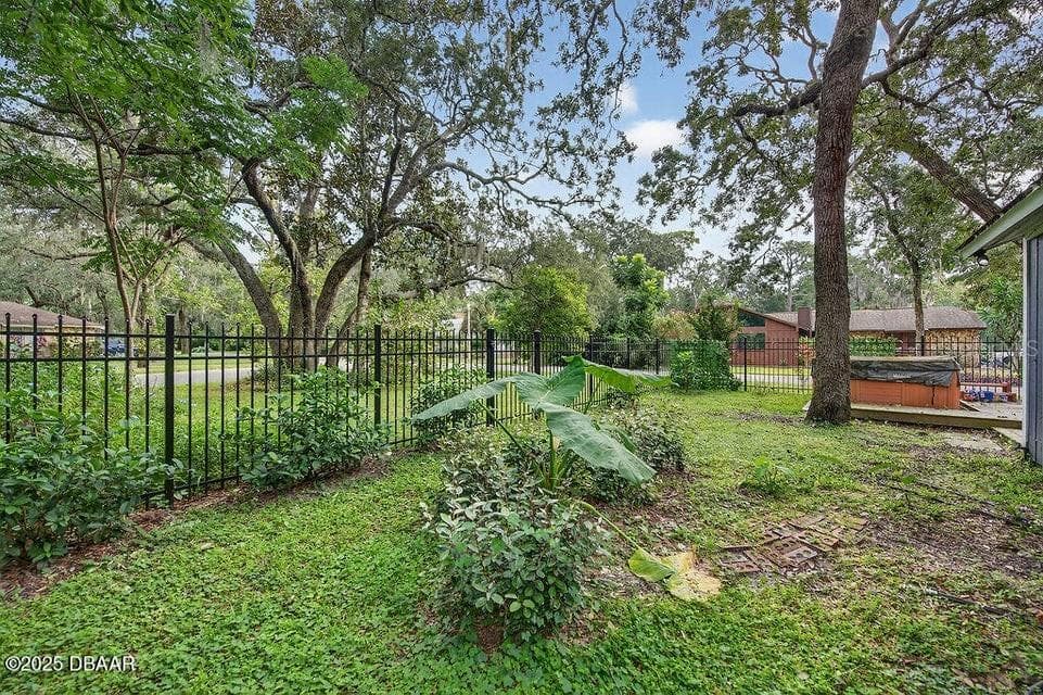 28 BAYMEADOW COURT — photo 19 of 31