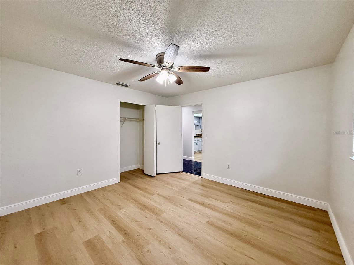 7035 COGNAC DRIVE — photo 32 of 47
