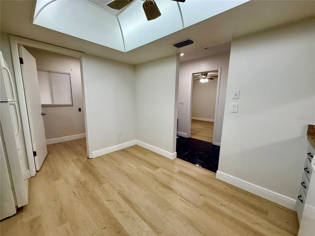 7035 COGNAC DRIVE — photo 26 of 47