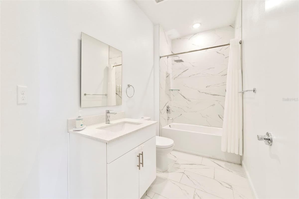 340 FAMAGUSTA DRIVE — photo 15 of 25