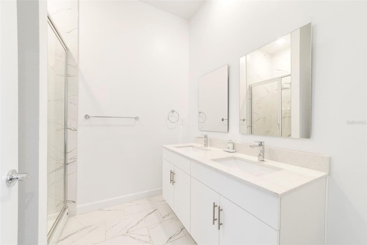 340 FAMAGUSTA DRIVE — photo 13 of 25