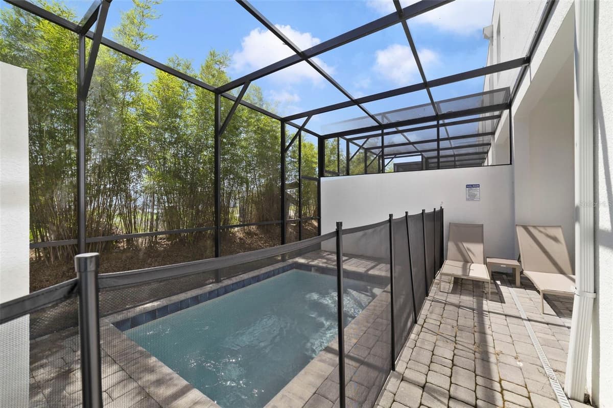 340 FAMAGUSTA DRIVE — photo 21 of 25