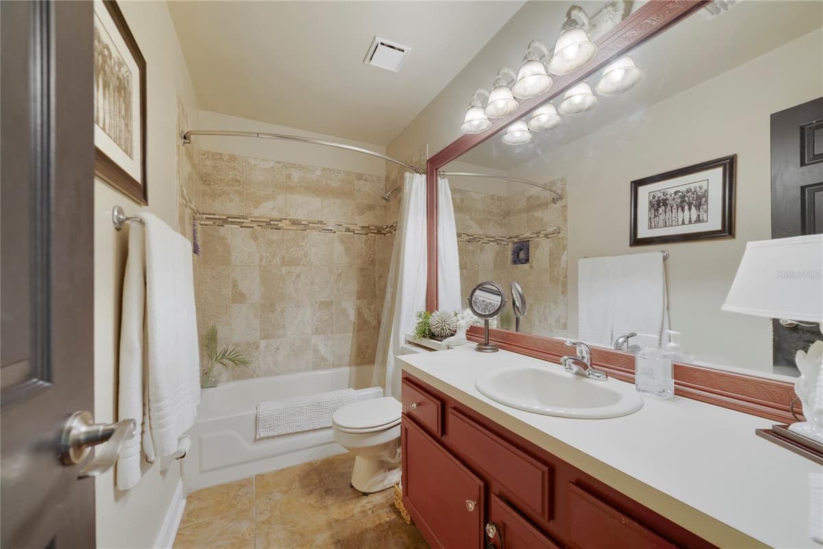 504 WEXDON COURT — photo 13 of 18