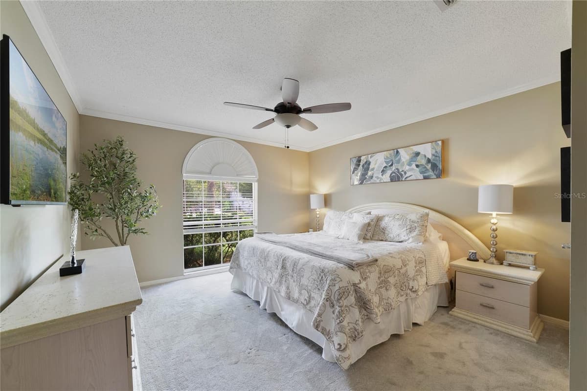 504 WEXDON COURT — photo 9 of 18