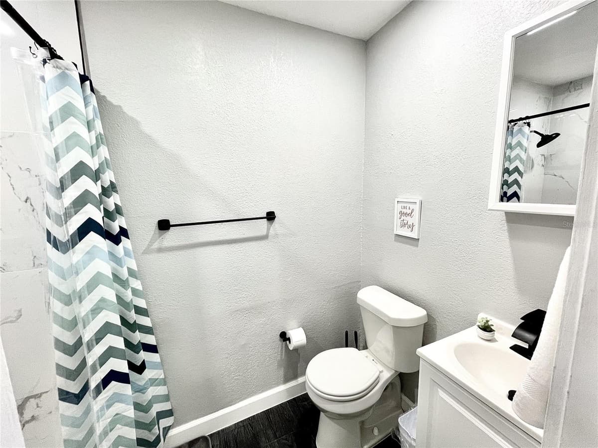 1219 EMMA STREET — photo 27 of 35
