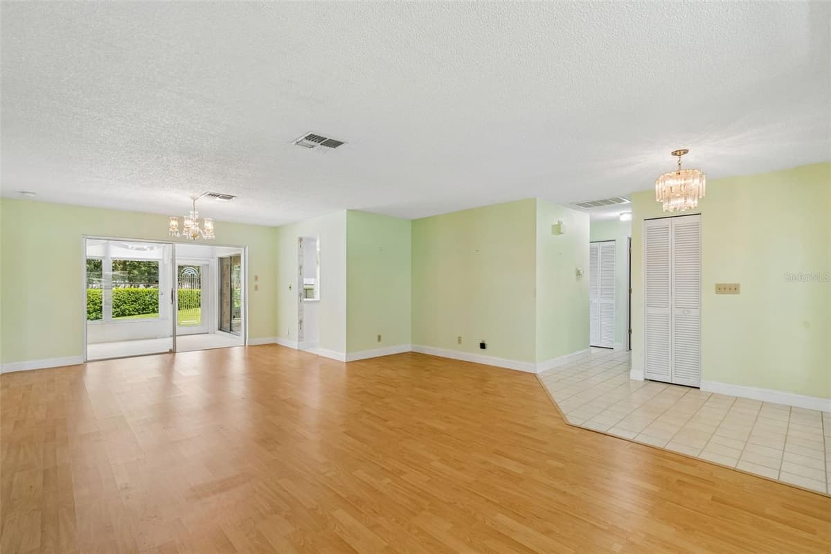 1591 LONGFORD DRIVE — photo 29 of 85