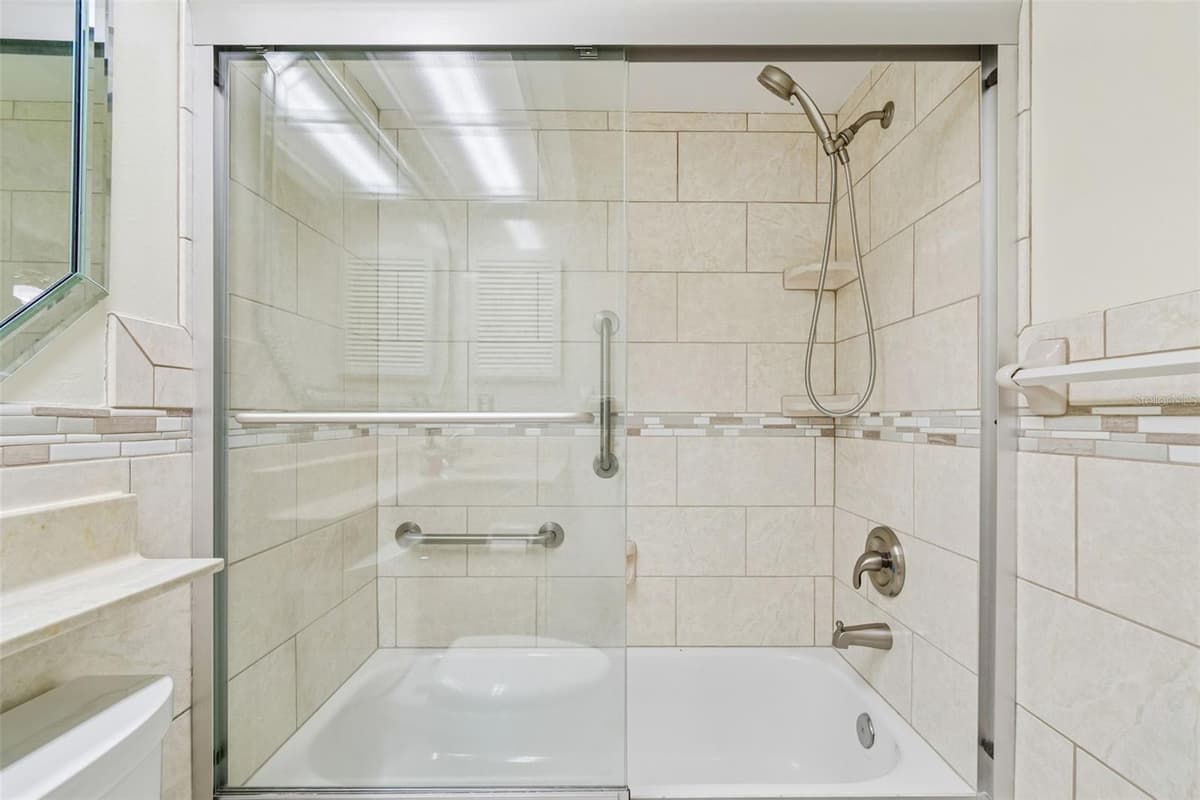 1591 LONGFORD DRIVE — photo 40 of 85