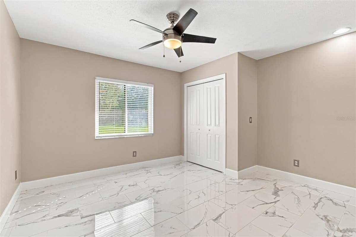 7233 WOODBROOK DRIVE — photo 36 of 57