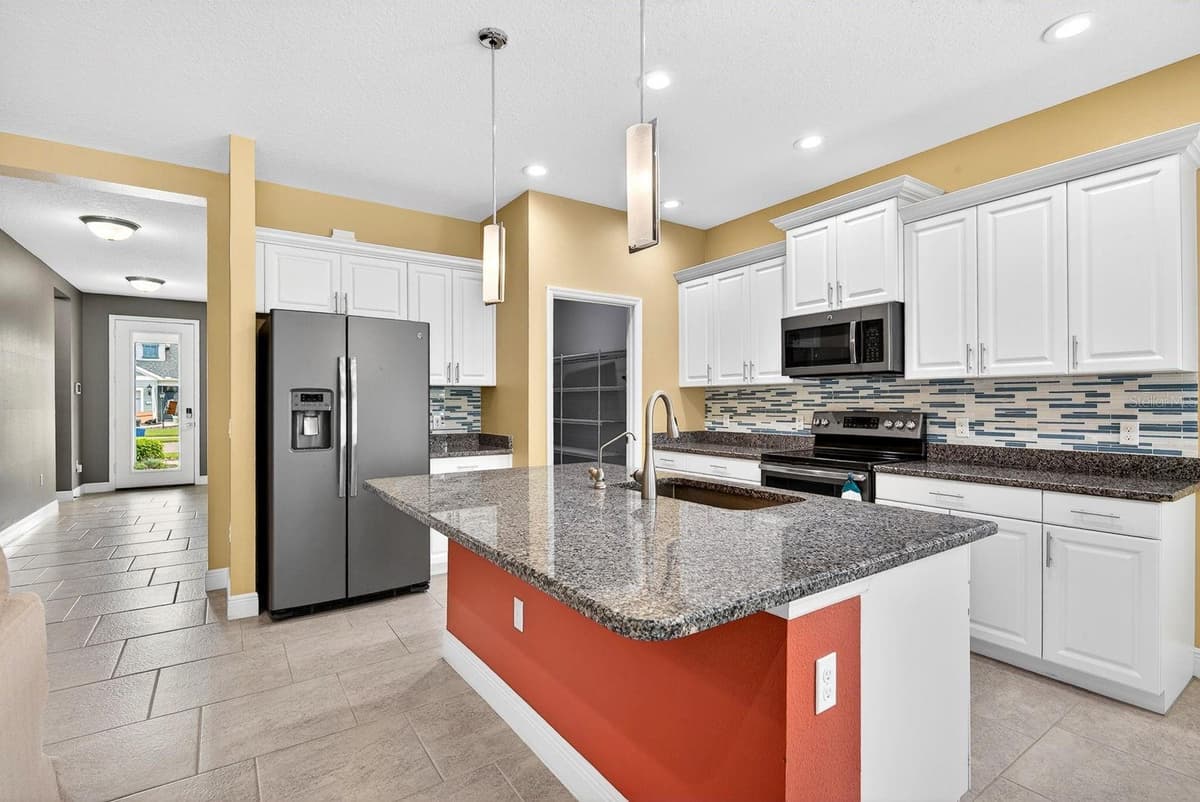 7428 RIDGELAKE CIRCLE — photo 25 of 64