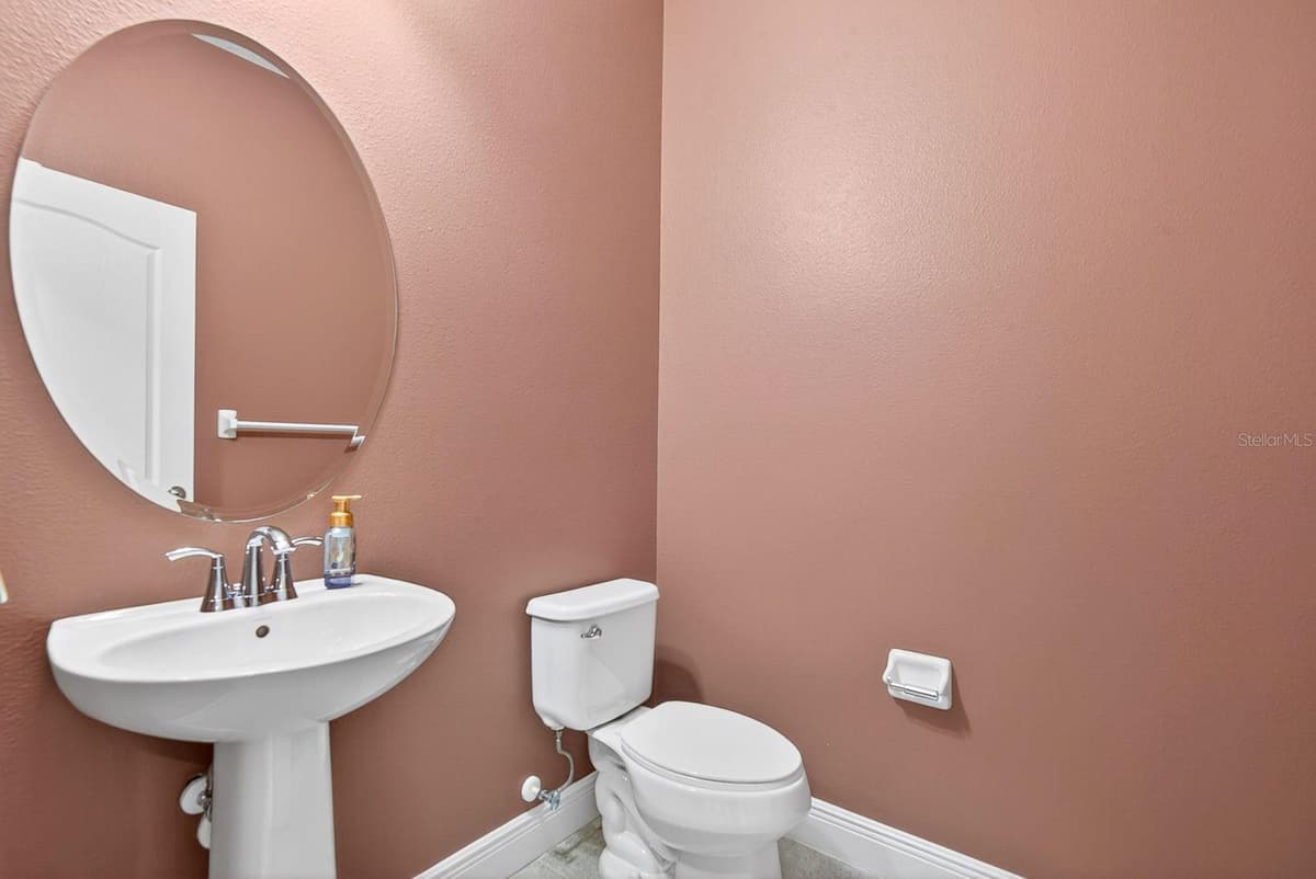 7428 RIDGELAKE CIRCLE — photo 13 of 64