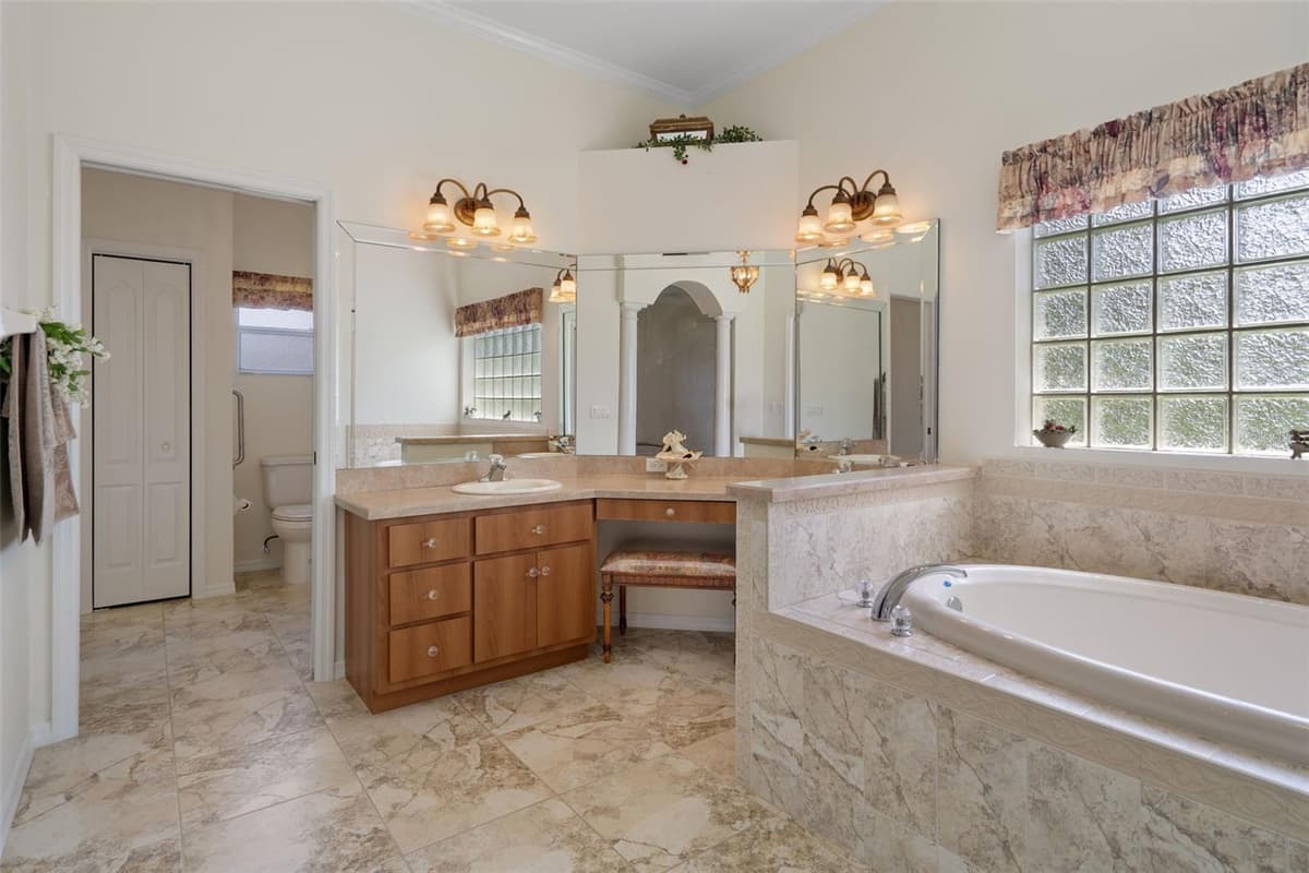13417 WHITEHAVEN COURT — photo 38 of 64