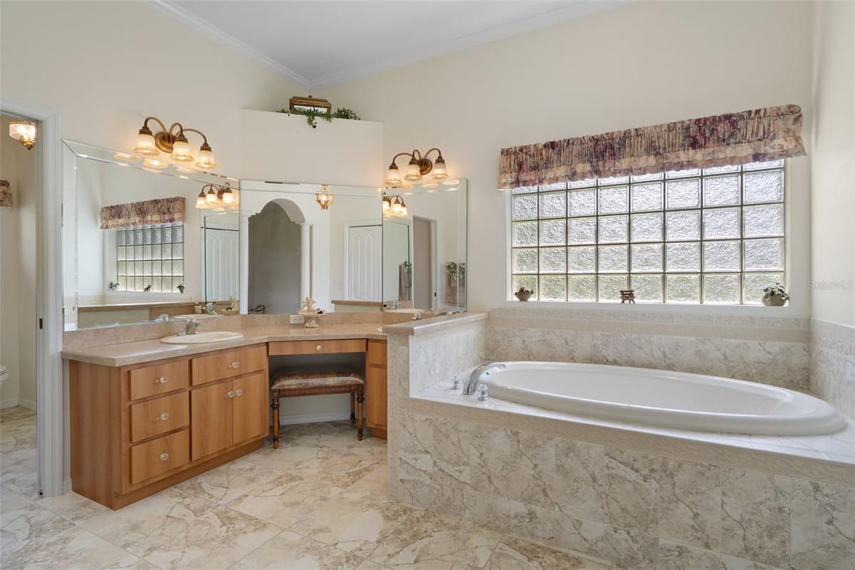 13417 WHITEHAVEN COURT — photo 37 of 64