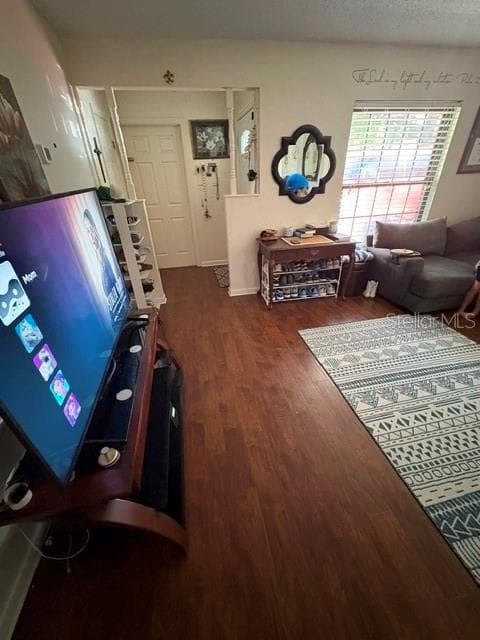 2713 BEACON STREET — photo 4 of 6