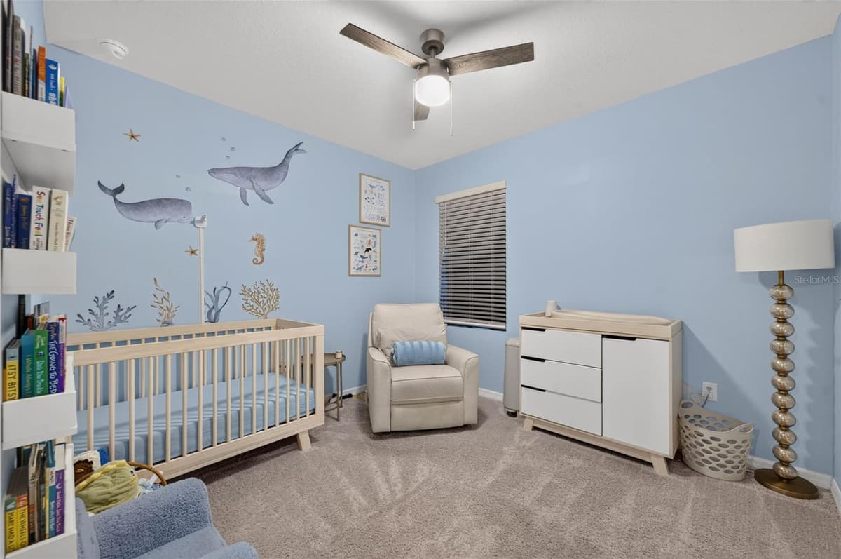 2291 DELHI PLACE — photo 13 of 36