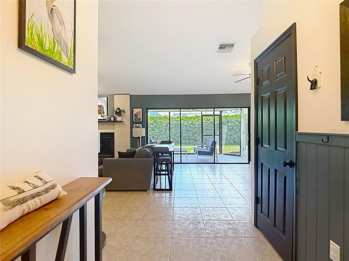 9902 STEPHENSON DRIVE — photo 5 of 57