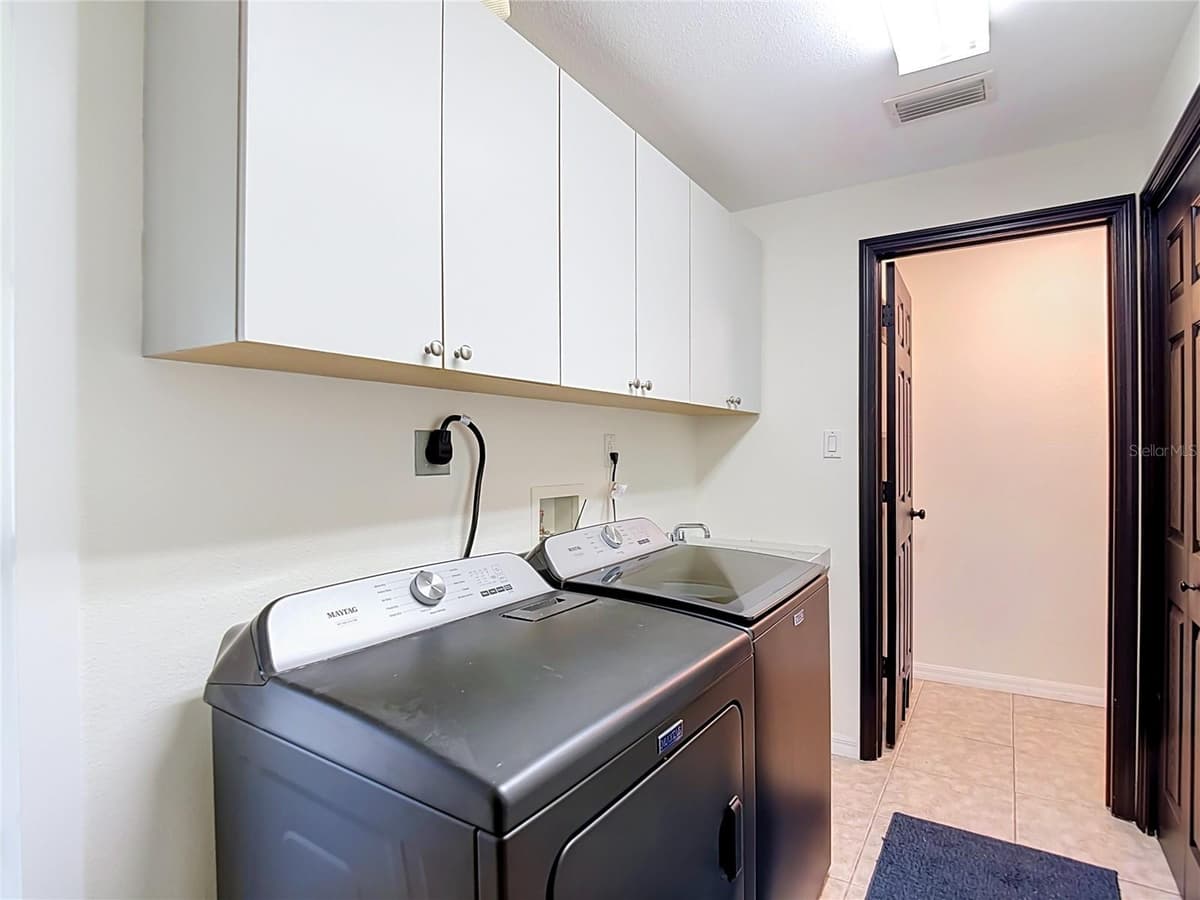 9902 STEPHENSON DRIVE — photo 47 of 57