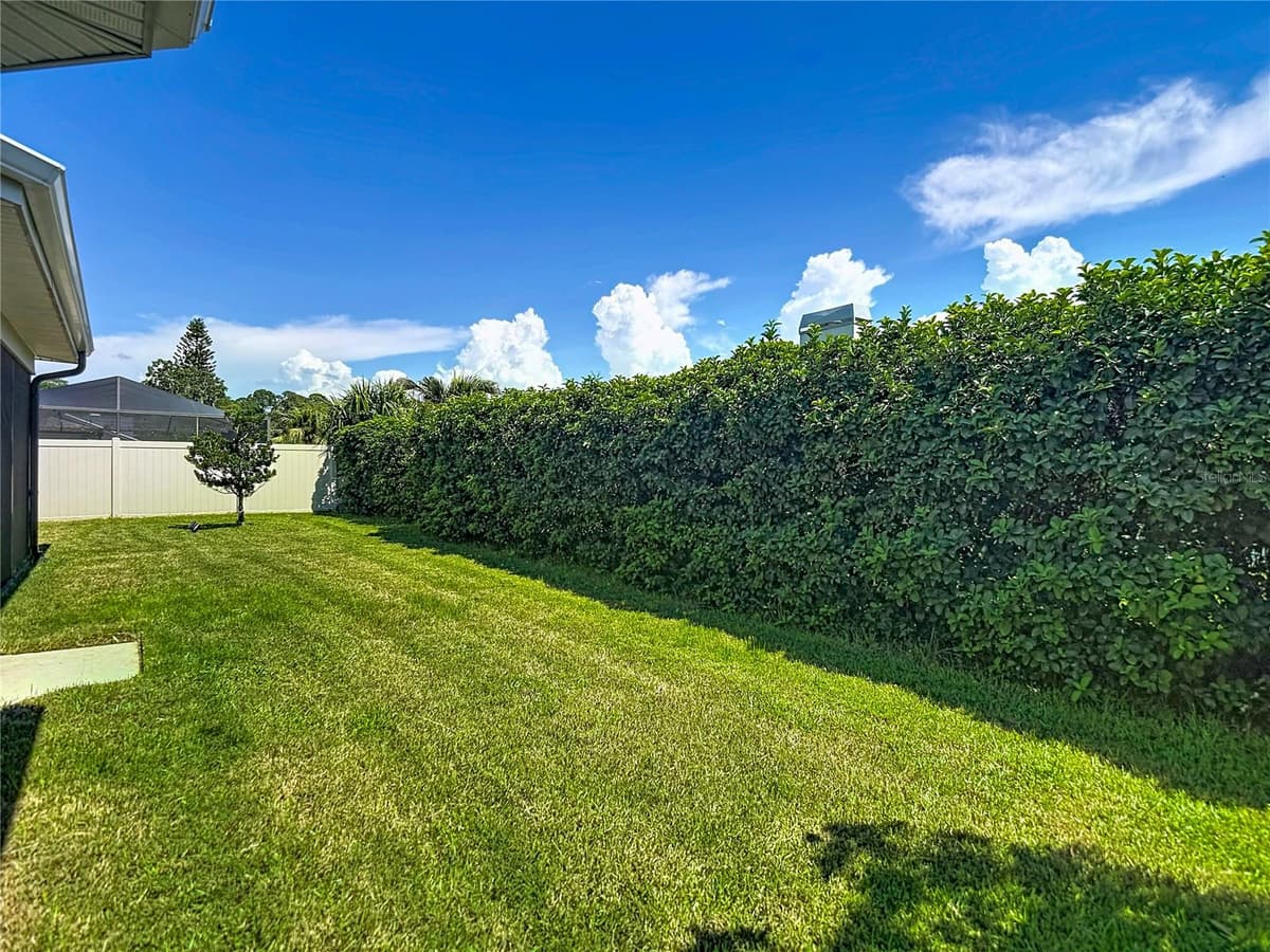 9902 STEPHENSON DRIVE — photo 52 of 57