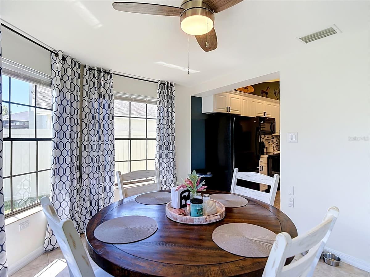 9902 STEPHENSON DRIVE — photo 25 of 57
