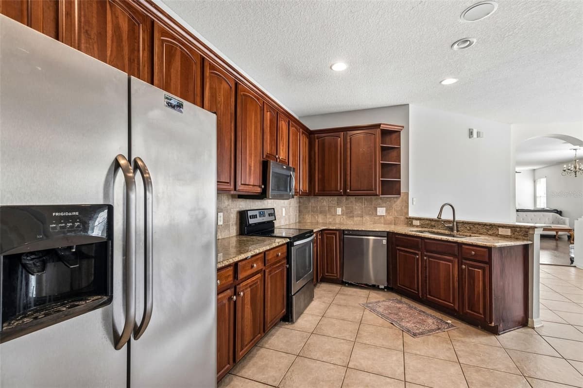11435 CAMBRAY CREEK LOOP — photo 13 of 37