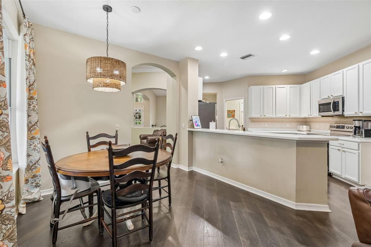 3618 CORDGRASS DRIVE — photo 12 of 76