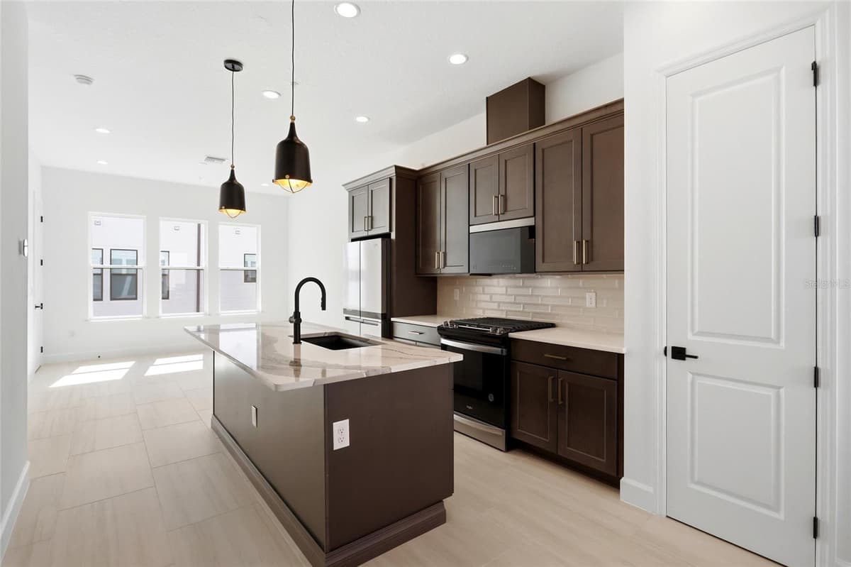 2130 WHITNEY MARSH ALLEY — photo 13 of 49