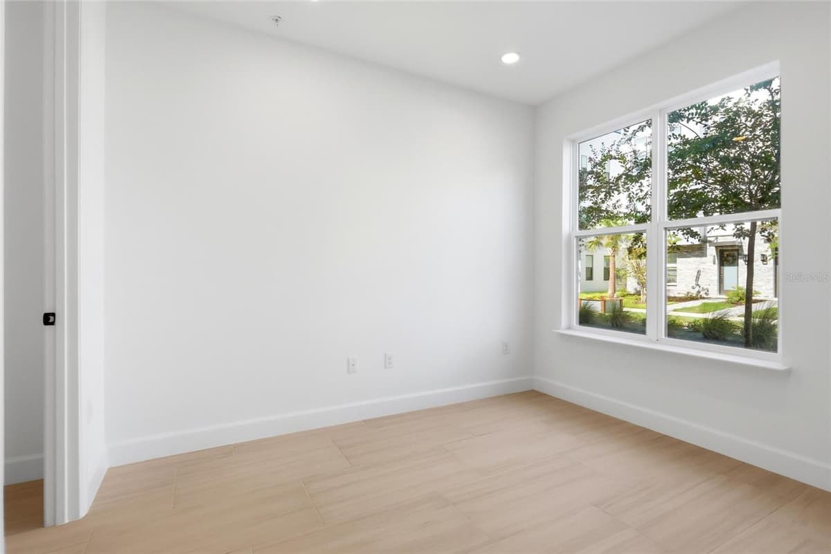 2130 WHITNEY MARSH ALLEY — photo 10 of 49