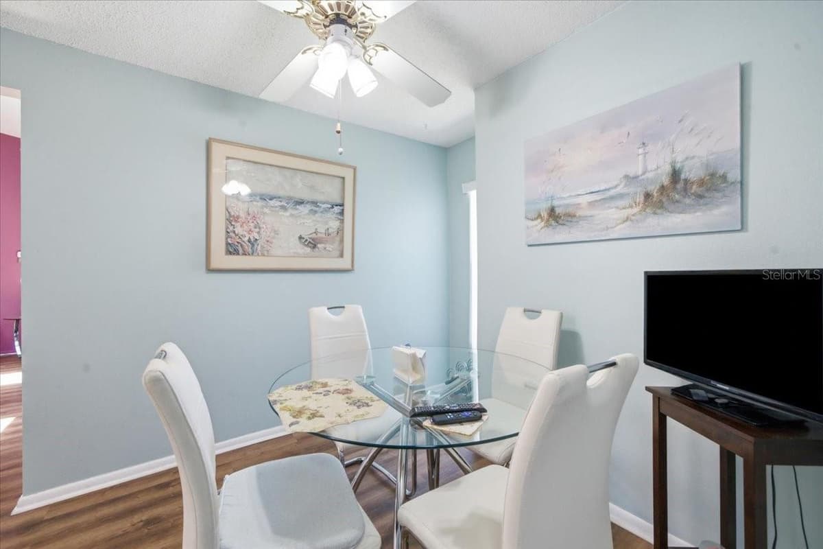 9436 NAKOMA WAY — photo 18 of 40