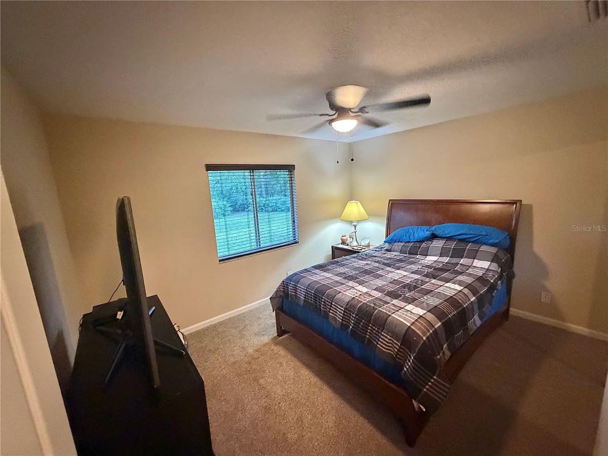 17770 64TH PLACE — photo 17 of 43