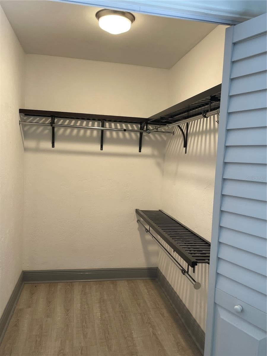 2829 21ST STREET — photo 10 of 13